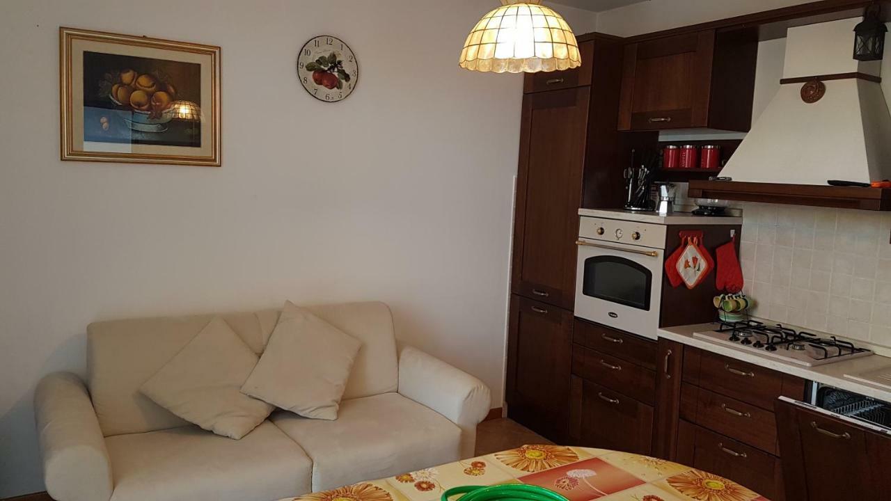 Villa Villacolle Sirmione Buitenkant foto